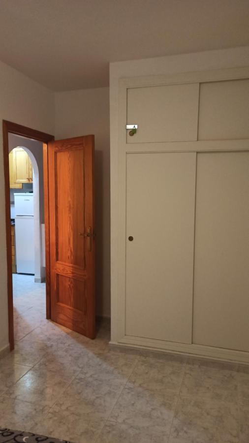 Apartment Only 250M From The Beach Los Locos Torrevieja Luaran gambar